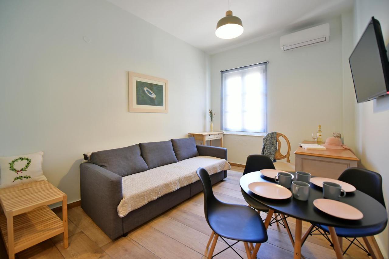 Astraea5 Apartment ไฮดรา ภายนอก รูปภาพ