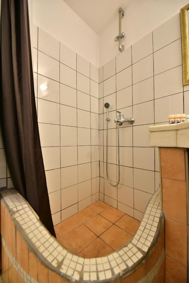 Astraea5 Apartment ไฮดรา ภายนอก รูปภาพ